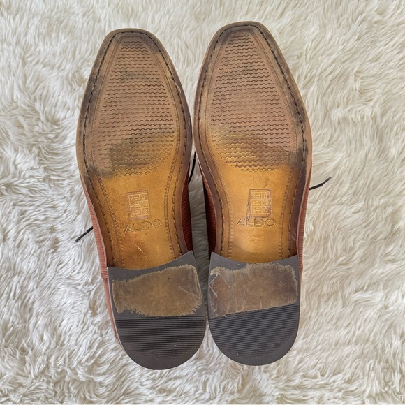 ALDO Men’s Brown Leather Dress Shoe - Picture 9 of 10